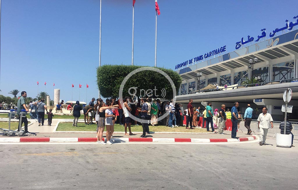 Mesures de sécurité à l'aéroport de TunisCarthage le terminal