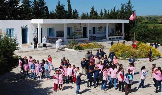 Tunisie : Le syndicat de l’enseignement de base s’achemine vers le boycott des examens du 2ème trimestre