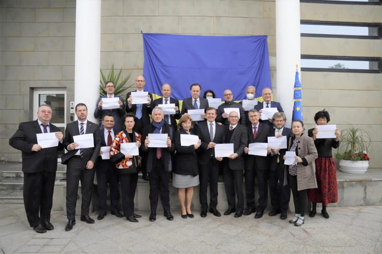 Les ambassadeurs des pays de l'Union européenne en Tunisie expriment leur solidarité avec l'Ukraine