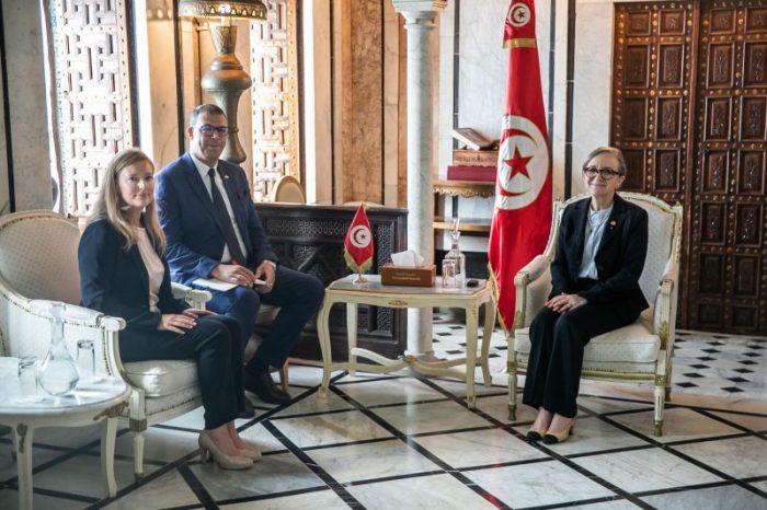 Tunisie : Winterton assure Bouden du soutien du Royaume-Uni dans ses négociations avec le FMI