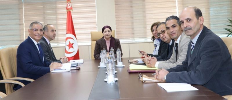 Tunisie : La ministre de la Justice préconise un plan d’action pour assurer la continuité du travail dans les tribunaux pendant les intempéries