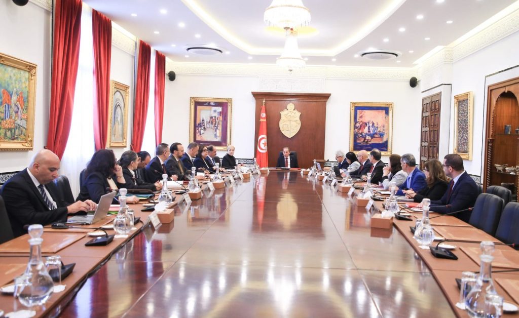 Vue de la réunion du Conseil des ministres, jeudi à la Kasbah.